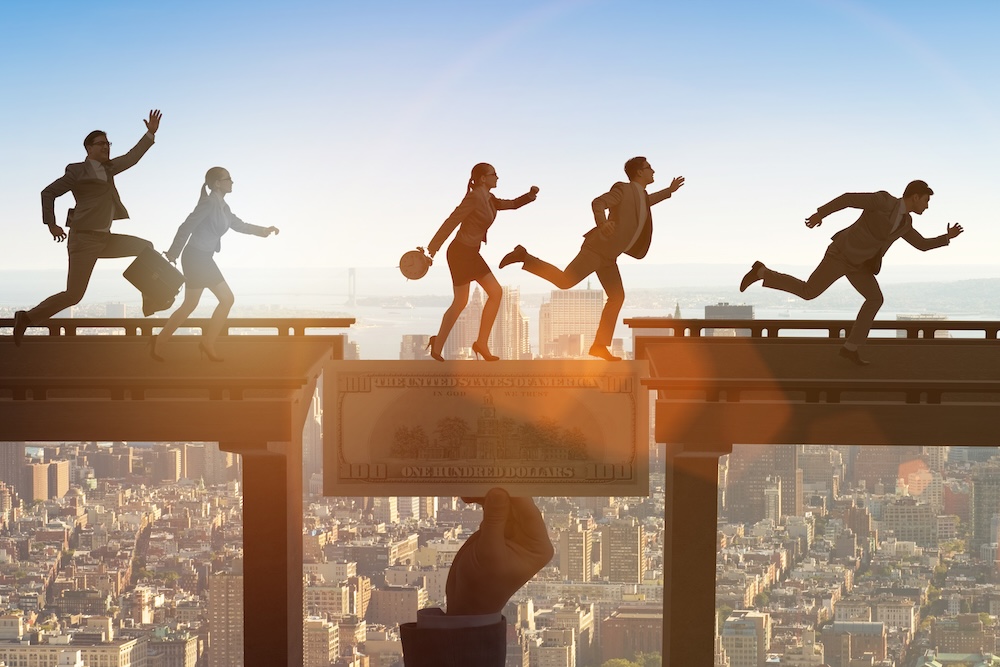 How to Use a Bridge Loan to Smooth Your Move